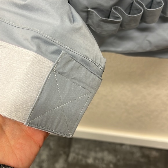 Low Key Industries Light Gray Utility Pullover Size Small - Picture 8 of 10